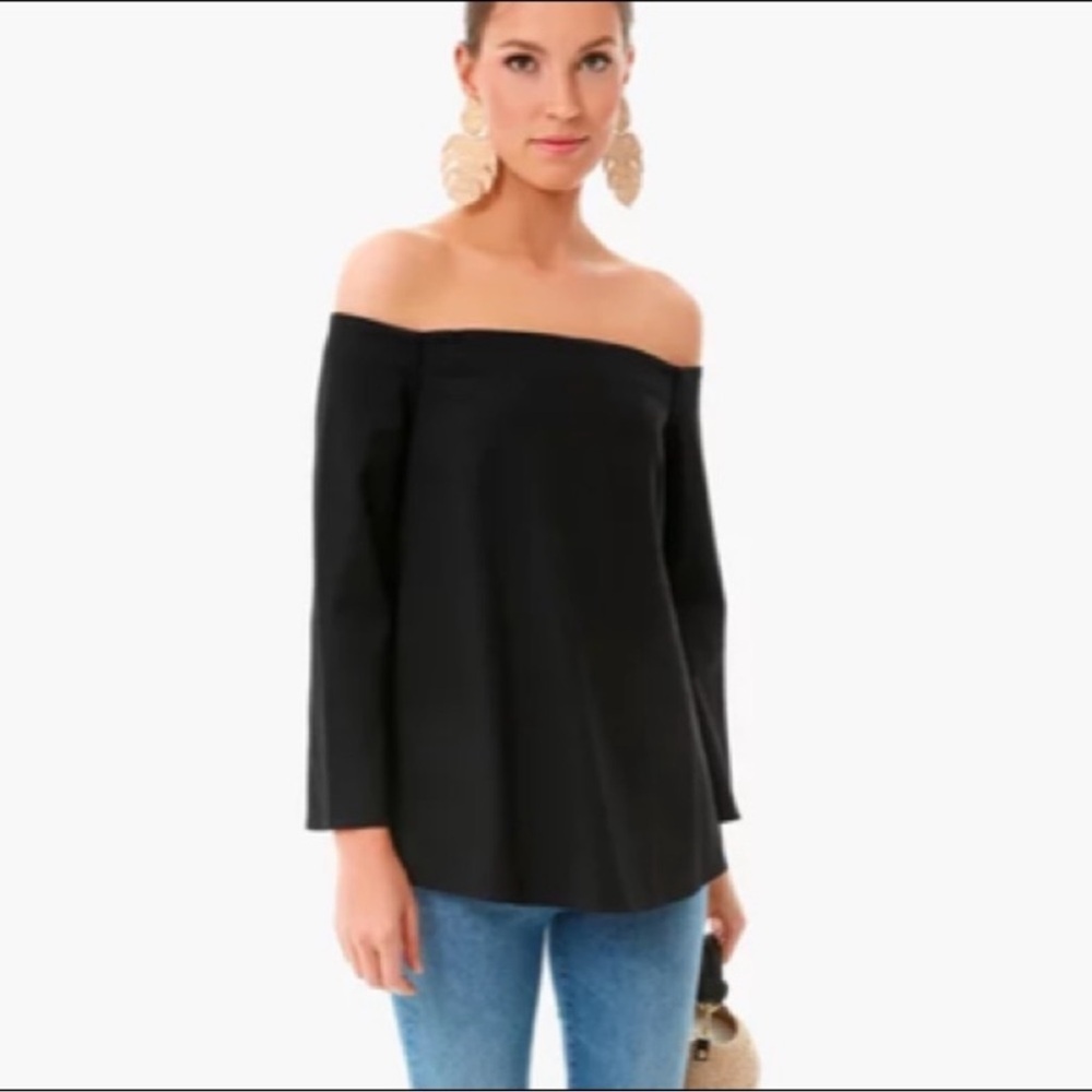 Tuckernuc:  Gorgeous Miranda,black off the shoulder blouse - Picture 8 of 11
